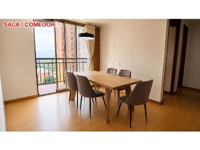 Apartamento de 2 alcobas en venta en Jardines, Envigado, 74 m² · foto 4 de 19