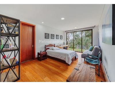 Casa de 5 alcobas en venta en El Escobero, Envigado · foto 10 de 20