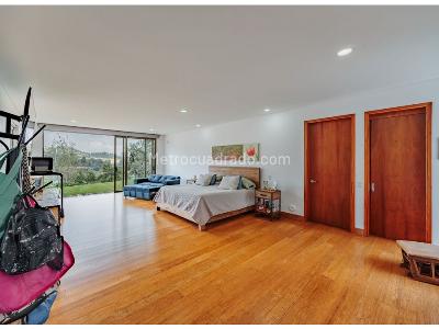 Casa de 5 alcobas en venta en El Escobero, Envigado · foto 12 de 20