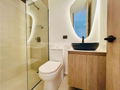 Apartamento de 3 alcobas en venta en La Castellana, Medellín, 101 m² · foto 9 de 14