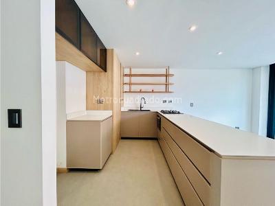 Apartamento de 3 alcobas en venta en La Castellana, Medellín, 101 m² · foto 13 de 14