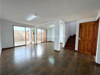 Casa de 5 alcobas en venta en Belen La Palma, Medellín, 250 m² · foto 4 de 20