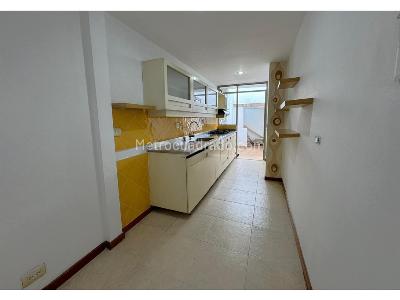 Casa de 5 alcobas en venta en Belen La Palma, Medellín, 250 m² · foto 9 de 20