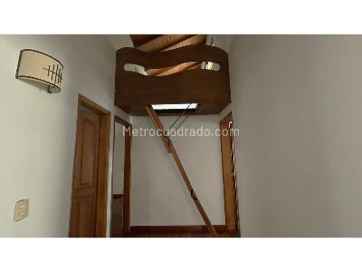 Casa de 5 alcobas en venta en Belen La Palma, Medellín, 250 m² · foto 14 de 20