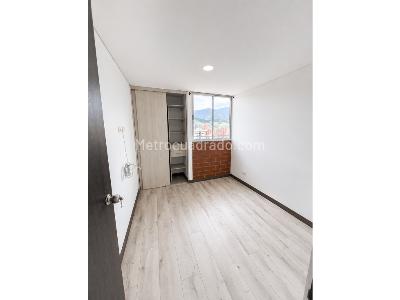 Apartamento de 3 alcobas en venta en Aves Maria, Sabaneta, 69 m² · foto 11 de 15