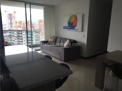 Apartamento de 2 alcobas en venta en Avesmaria, Sabaneta, 77 m² · foto 2 de 13
