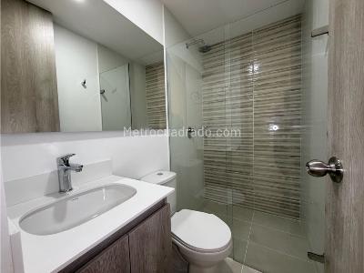 Apartamento de 3 alcobas en venta en Parque De Las Chimeneas, Itagüí, 63 m² · foto 11 de 20