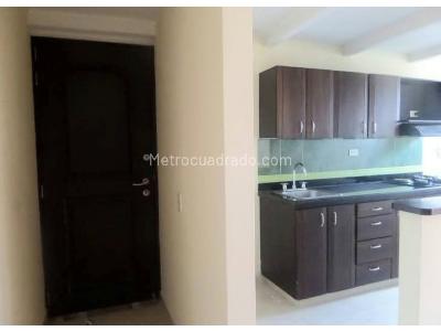 Apartamento en venta en La Pilarica, Medellín · foto 2 de 19