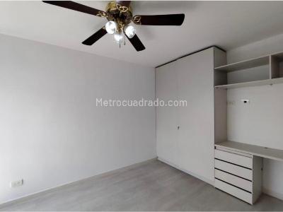 Apartamento de 4 alcobas en venta en Los Balsos, Medellín, 160 m² · foto 13 de 19