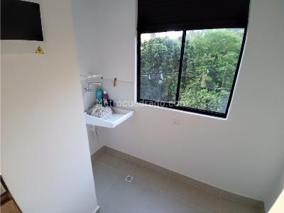 Apartamento en venta en Loma Del Indio, Medellín · foto 2 de 20