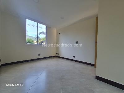 Apartamento de 3 alcobas en venta en Milan Vallejuelos, Envigado, 84 m² · foto 10 de 20
