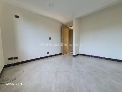 Apartamento de 3 alcobas en venta en Milan Vallejuelos, Envigado, 84 m² · foto 11 de 20