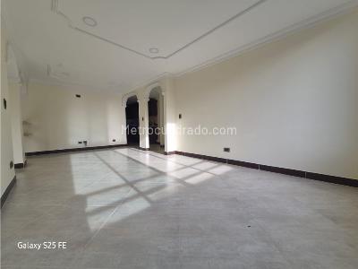 Apartamento de 3 alcobas en venta en Milan Vallejuelos, Envigado, 84 m² · foto 12 de 20