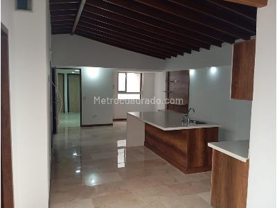 Apartamento de 3 alcobas en venta en San Joaquin, Sabaneta, 93 m² · foto 2 de 16