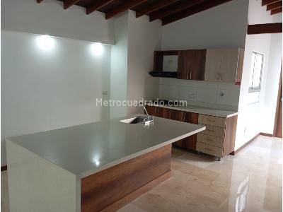 Apartamento de 3 alcobas en venta en San Joaquin, Sabaneta, 93 m² · foto 5 de 16