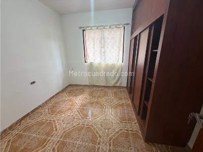 Casa en venta en Los Naranjos, Itagüí · foto 12 de 20