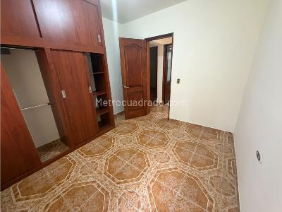 Casa en venta en Los Naranjos, Itagüí · foto 13 de 20