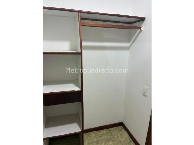 Apartamento de 2 alcobas en venta en El Tesoro, Medellín, 80 m² · foto 15 de 20