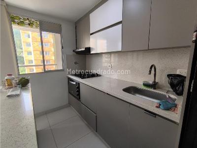 Apartamento en venta en El Salado, Envigado · foto 4 de 14