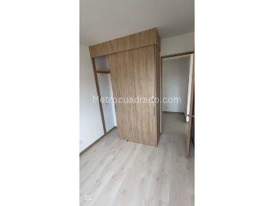 Apartamento en venta en Parque, Itagüí · foto 6 de 14