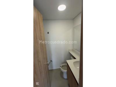 Apartamento en venta en Parque, Itagüí · foto 13 de 14