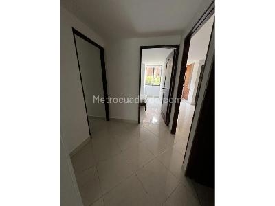 Apartamento de 4 alcobas en venta en Laureles, Medellín, 126 m² · foto 13 de 19