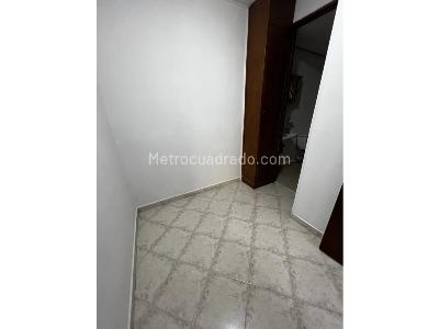 Apartamento de 4 alcobas en venta en Laureles, Medellín, 126 m² · foto 16 de 19