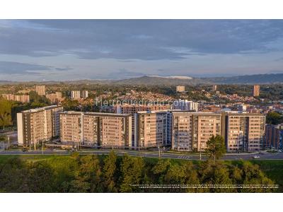 Apartamento de 2 alcobas en venta en Fontibon, Rionegro, 56 m² · foto 2 de 20