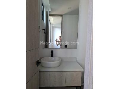 Apartamento de 2 alcobas en venta en Loma De Los Mesa, Envigado, 88 m² · foto 14 de 14