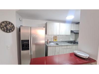 Apartamento de 2 alcobas en venta en Loma Del Indio, Medellín, 78 m² · foto 2 de 9