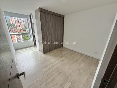 Apartamento de 2 alcobas en venta en Inmaculada, Envigado, 89 m² · foto 7 de 11