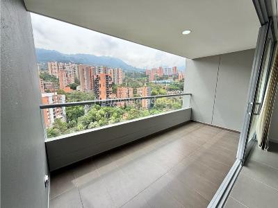 Apartamento de 2 alcobas en venta en Inmaculada, Envigado, 89 m² · foto 3 de 11