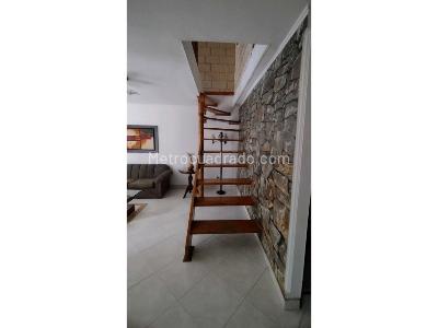 Casa de 4 alcobas en venta en Buenos Aires, Medellín, 130 m² · foto 10 de 18