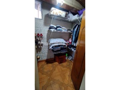Casa de 4 alcobas en venta en Buenos Aires, Medellín, 130 m² · foto 14 de 18