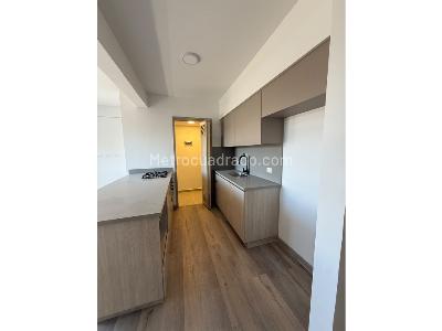 Apartamento de 3 alcobas en venta en Ciudad Del Rio, Medellín, 73 m² · foto 2 de 17