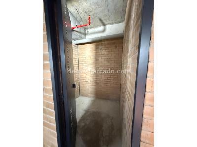 Apartamento de 3 alcobas en venta en Ciudad Del Rio, Medellín, 73 m² · foto 4 de 17