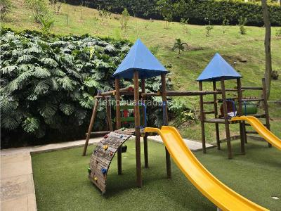 Apartaestudio en venta en Las Lomitas, Sabaneta, 53 m² · foto 2 de 20