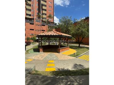Apartamento en venta en Suramerica, Itagüí · foto 8 de 12
