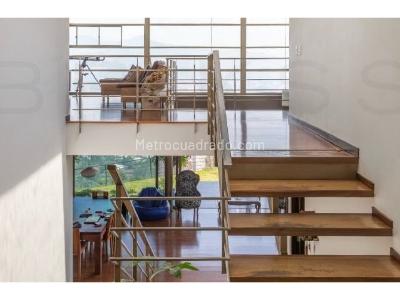 Casa de 3 alcobas en venta en Las Lomitas, Sabaneta, 1392 m² · foto 6 de 20