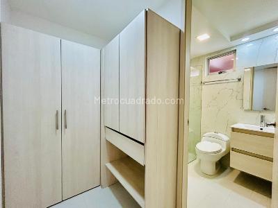 Apartamento de 3 alcobas en venta en La Castellana, Medellín, 126 m² · foto 12 de 15