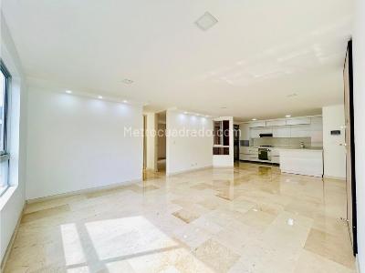 Apartamento de 3 alcobas en venta en La Castellana, Medellín, 126 m² · foto 15 de 15