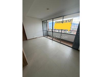Apartamento en venta en Parque, Itagüí · foto 2 de 11