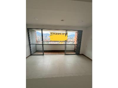 Apartamento en venta en Parque, Itagüí · foto 3 de 11