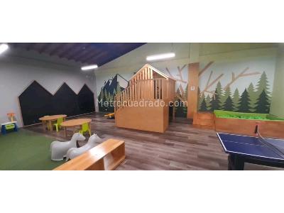 Apartamento de 3 alcobas en venta en Loma De San Jose, Sabaneta, 91 m² · foto 17 de 20
