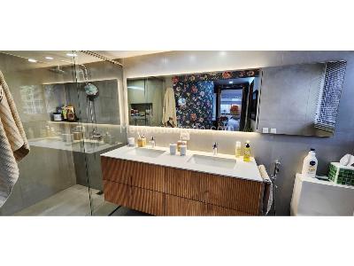Apartamento de 3 alcobas en venta en El Poblado, Medellín, 240 m² · foto 7 de 16