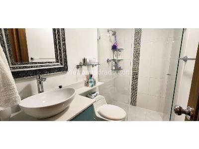 Apartamento de 3 alcobas en venta en El Poblado, Medellín, 240 m² · foto 12 de 16