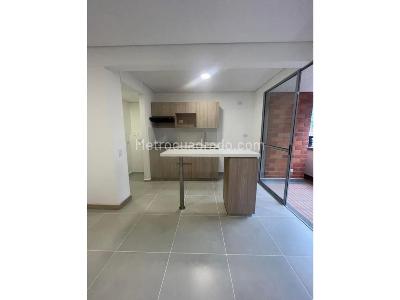 Apartamento en venta en Fatima, Itagüí · foto 2 de 12