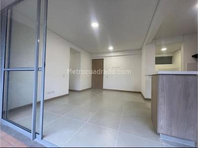 Apartamento en venta en Fatima, Itagüí · foto 3 de 12