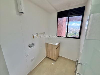 Apartamento en venta en Camino Verde, Envigado · foto 4 de 16