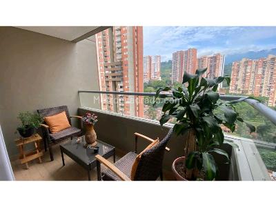Apartamento de 3 alcobas en venta en Loma De San Jose, Sabaneta, 89 m² · foto 2 de 18